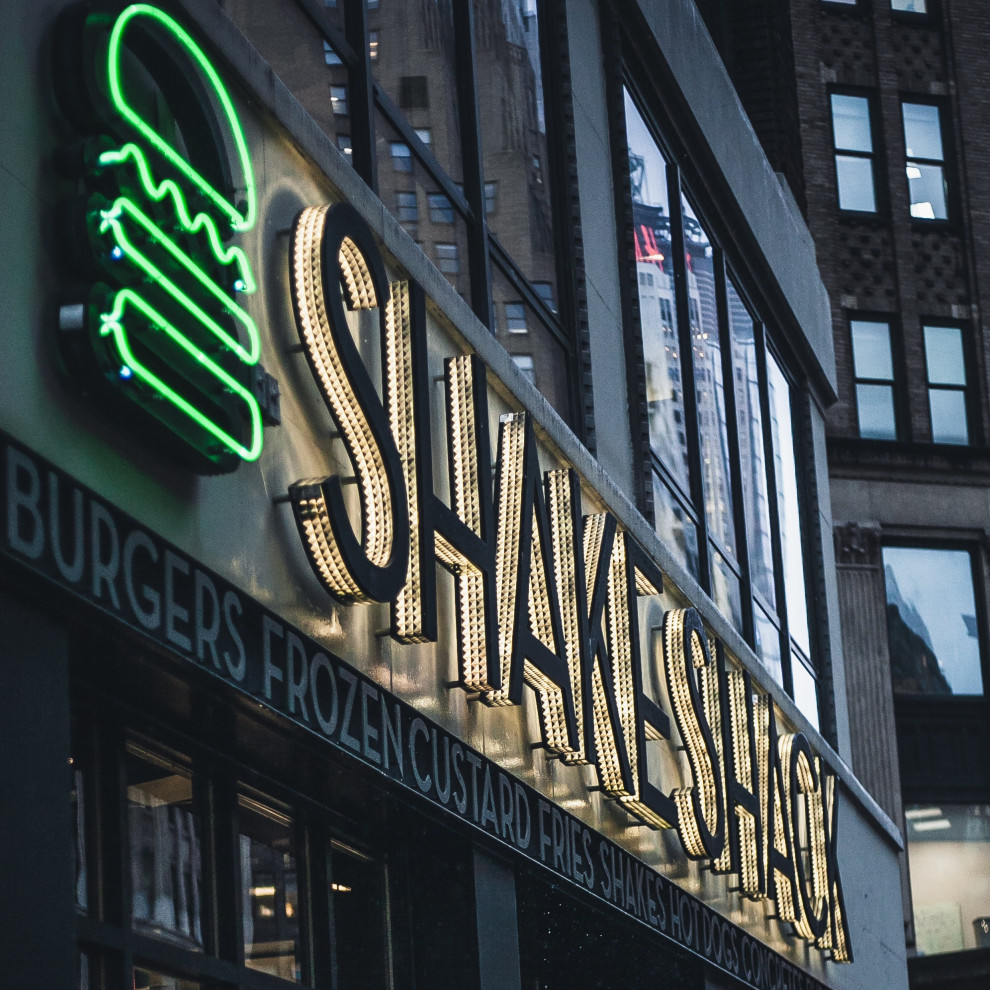 Cheeseburgers in Turkey, Fries in Dubai, and Shakes in Korea: How Shake Shack Used a Global Strategy to Expand Internationally