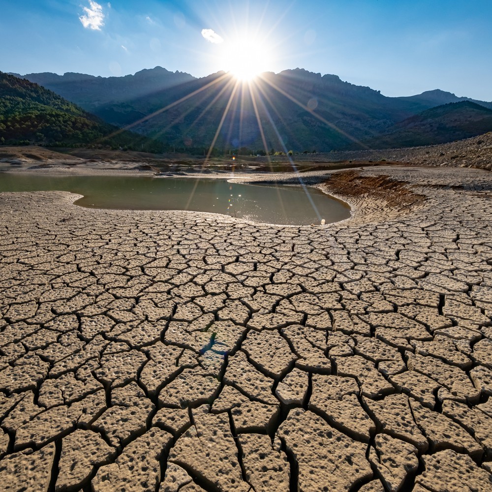 Europe's Never-Ending Heat Wave: Archaeologists Take Advantage while Water Diminishes